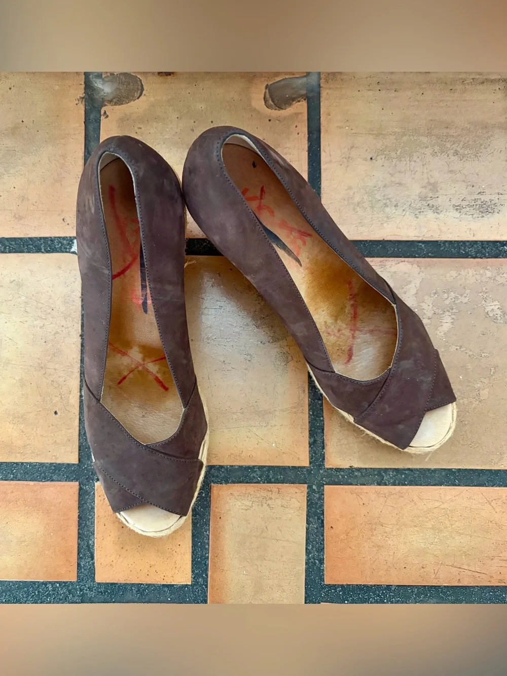 Vintage c.2005 KORS Michael Kors Brown Suede Espadrille Wedge Peep-Toe Heels